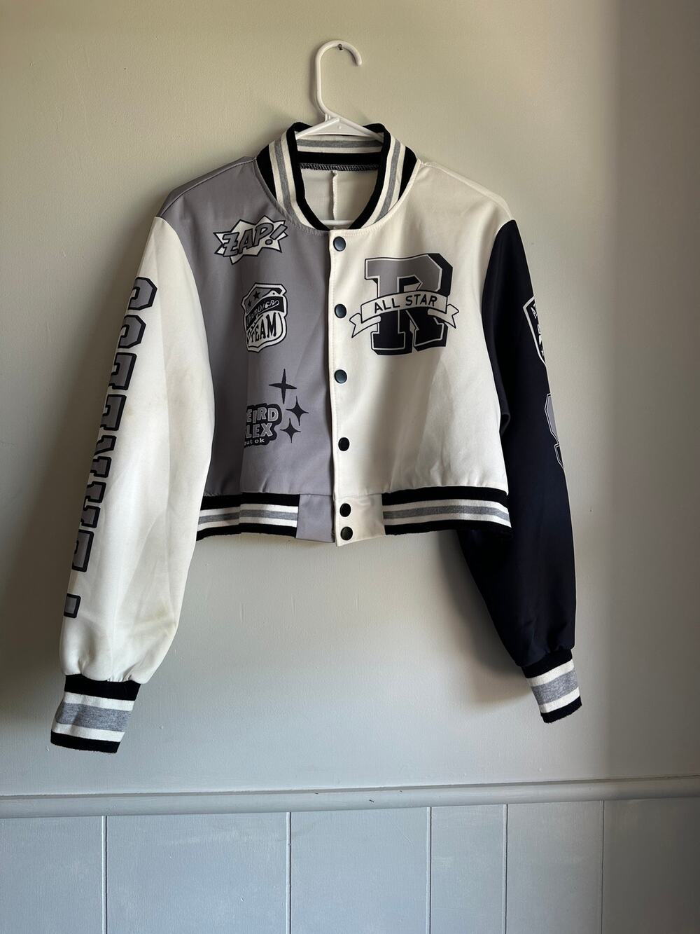 ROMWE SHEIN Cropped Varsity Jacket XXL Colorblock Graphic Bomber Coat